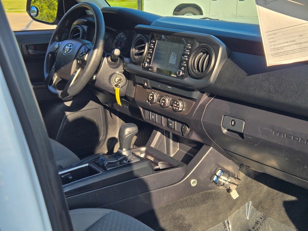 Used 2021 Toyota Tacoma SR RWD image 7