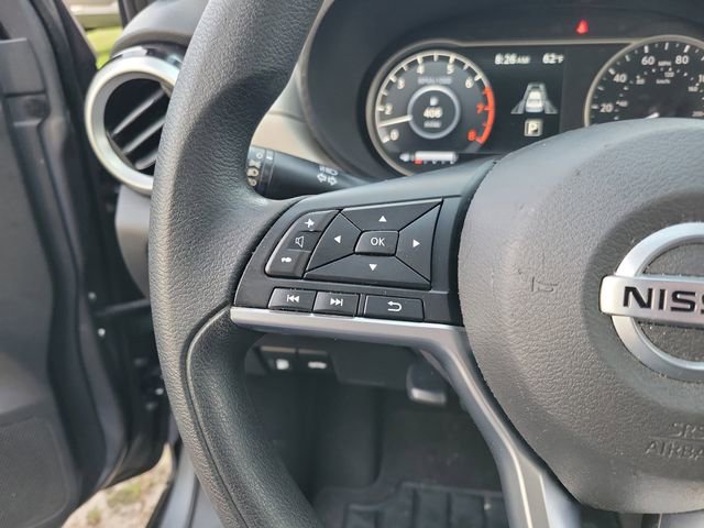 Used 2021 Nissan Versa SV image 16