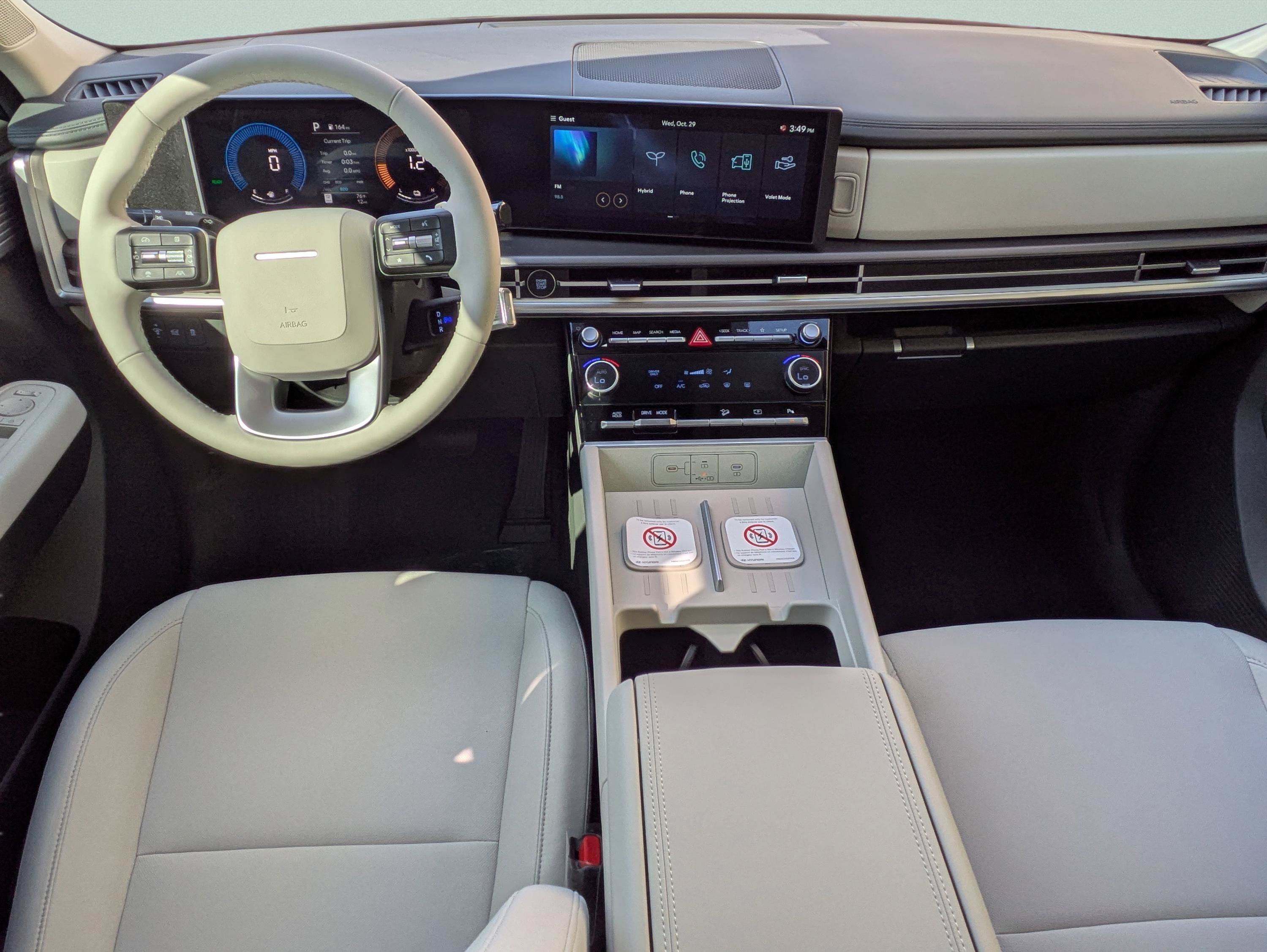 New 2026 Hyundai Santa Fe SE FWD image 15
