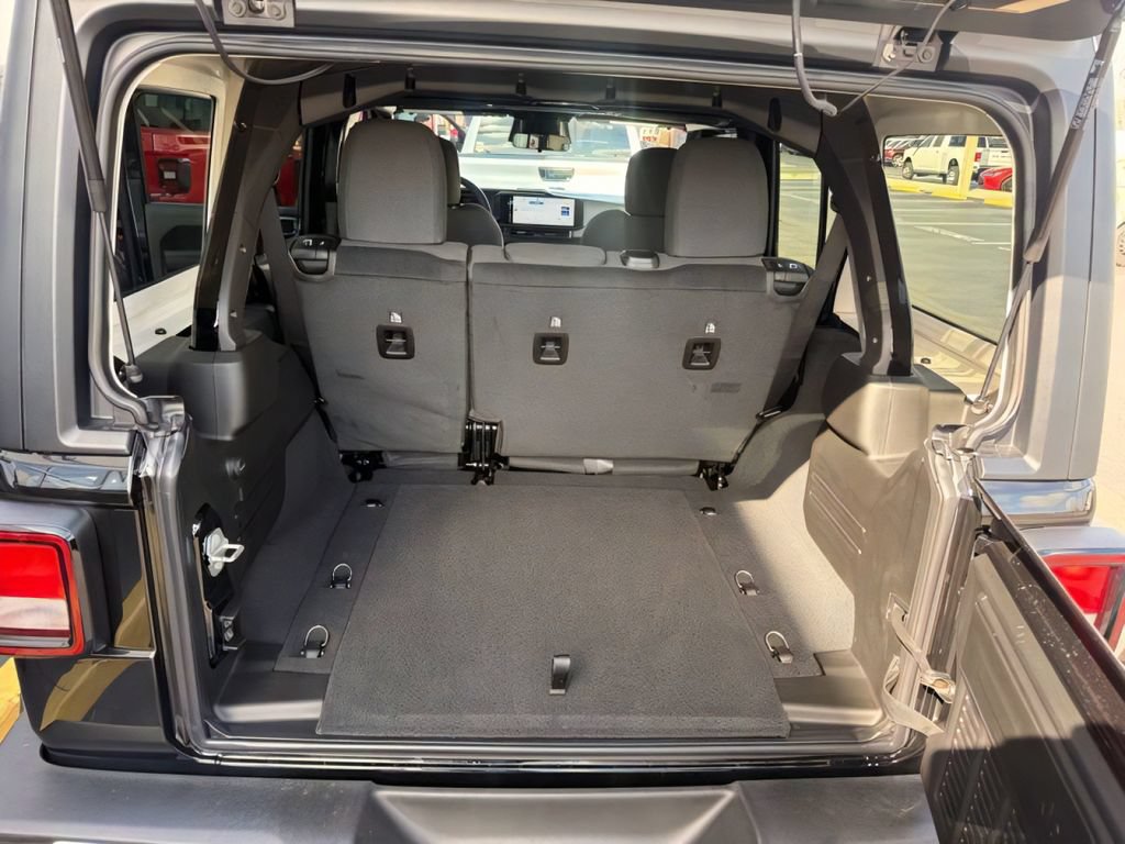 New 2026 Jeep Wrangler Unlimited Sport AWD/4WD image 16