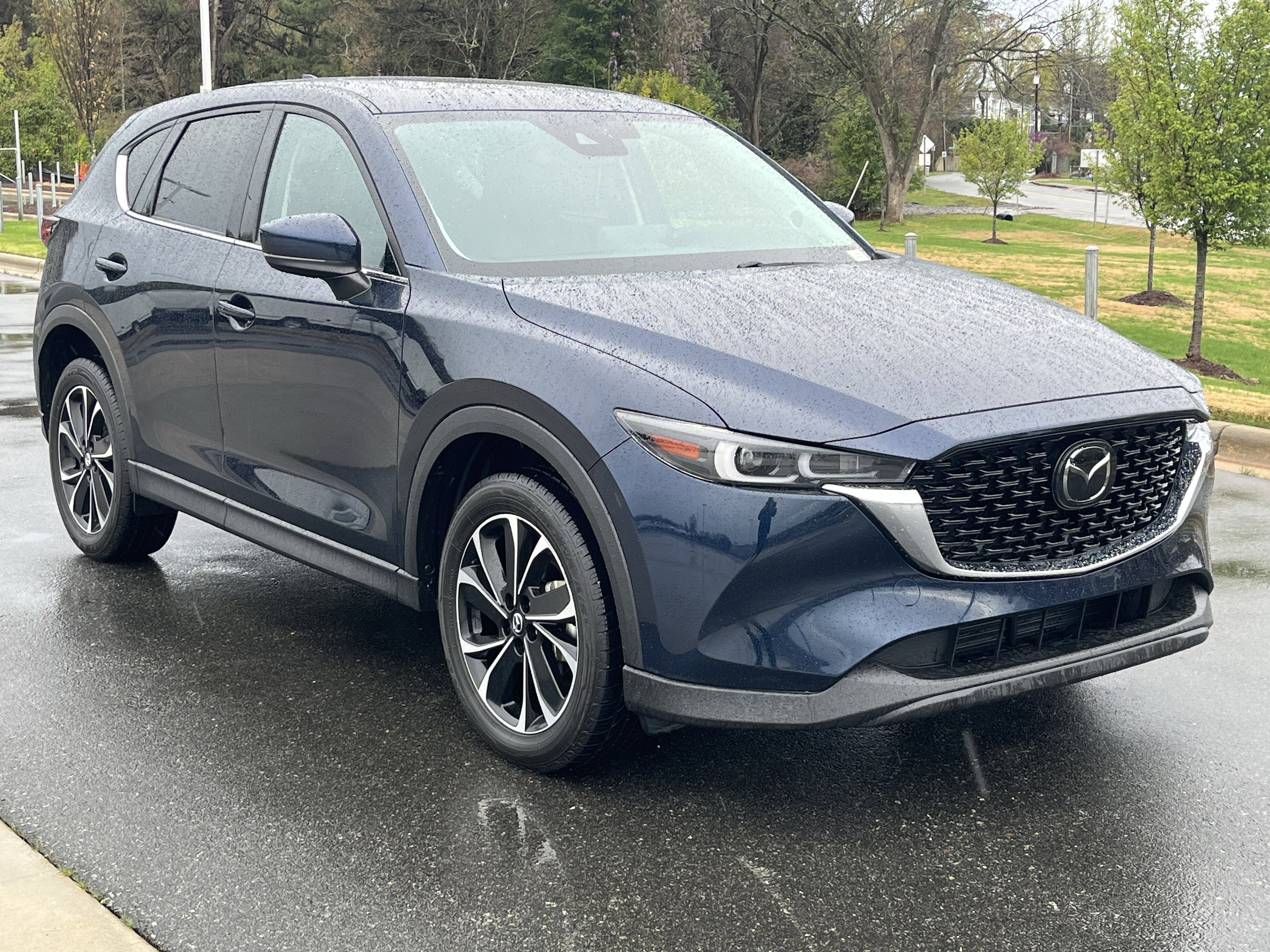 Used 2022 MAZDA CX-5 AWD 2.5 S w/ Premium Package image 2