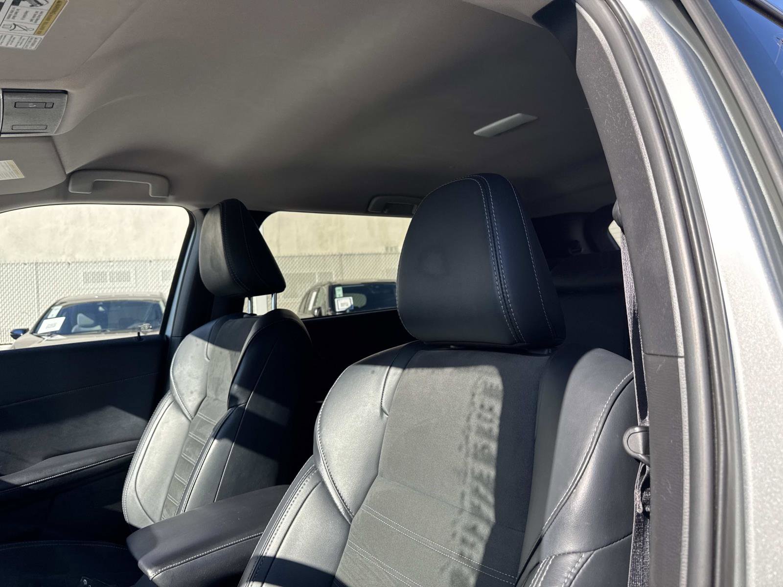 Used 2024 Mitsubishi Outlander FWD image 13