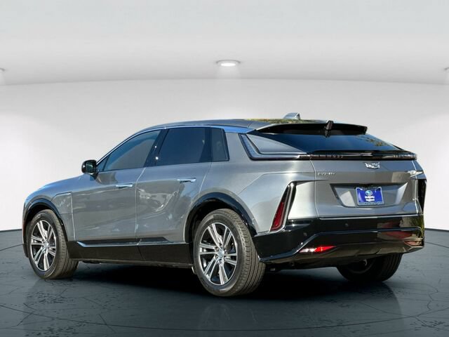 Used 2024 Cadillac Lyriq Luxury RWD image 4