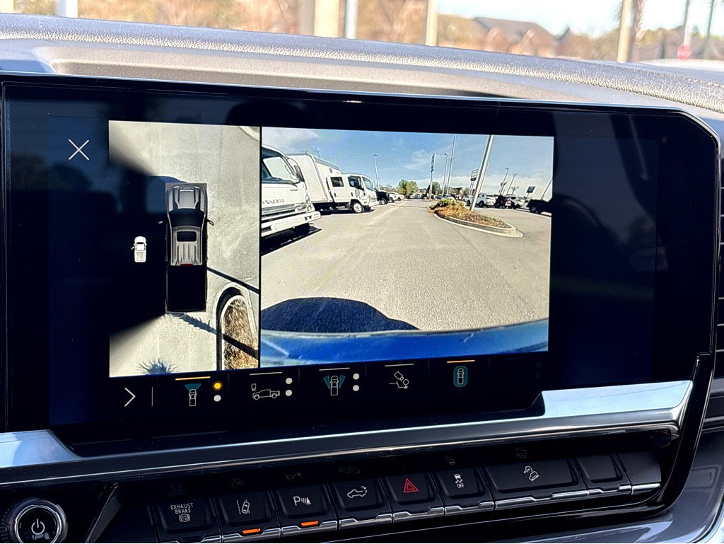 Used 2024 Chevrolet Silverado 2500 High Country w/ Midnight Edition image 35