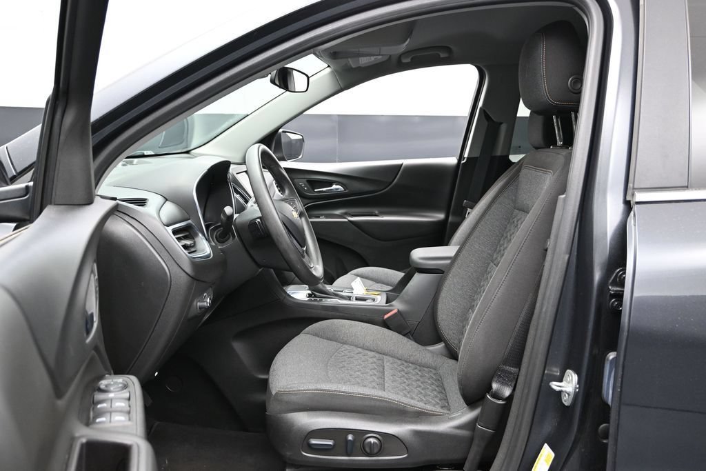 Used 2022 Chevrolet Equinox LT FWD image 20