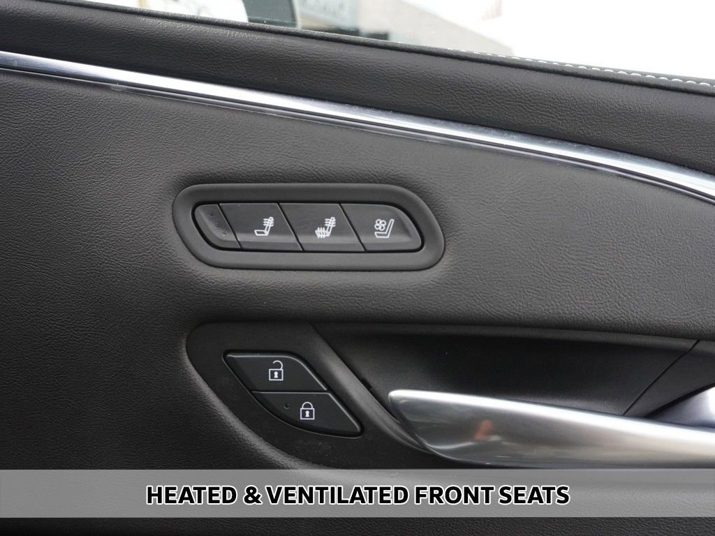 Used 2023 Cadillac Escalade Premium Luxury w/ LPO, Floor Liner Package AWD/4WD image 11