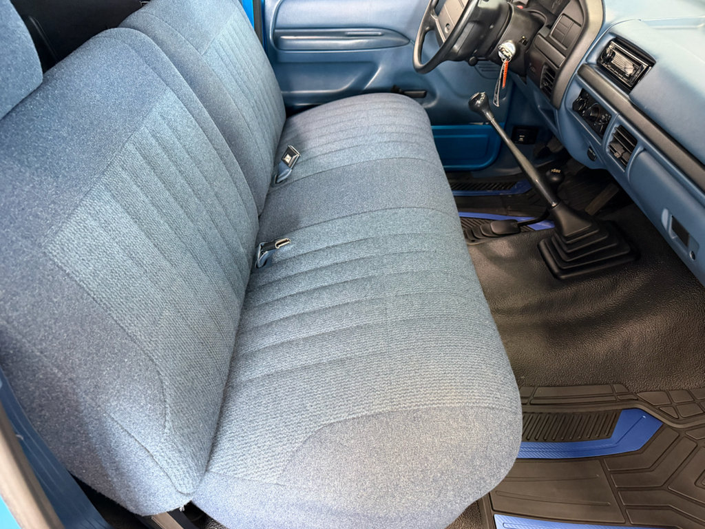 Used 1994 Ford Bronco XL AWD/4WD image 18