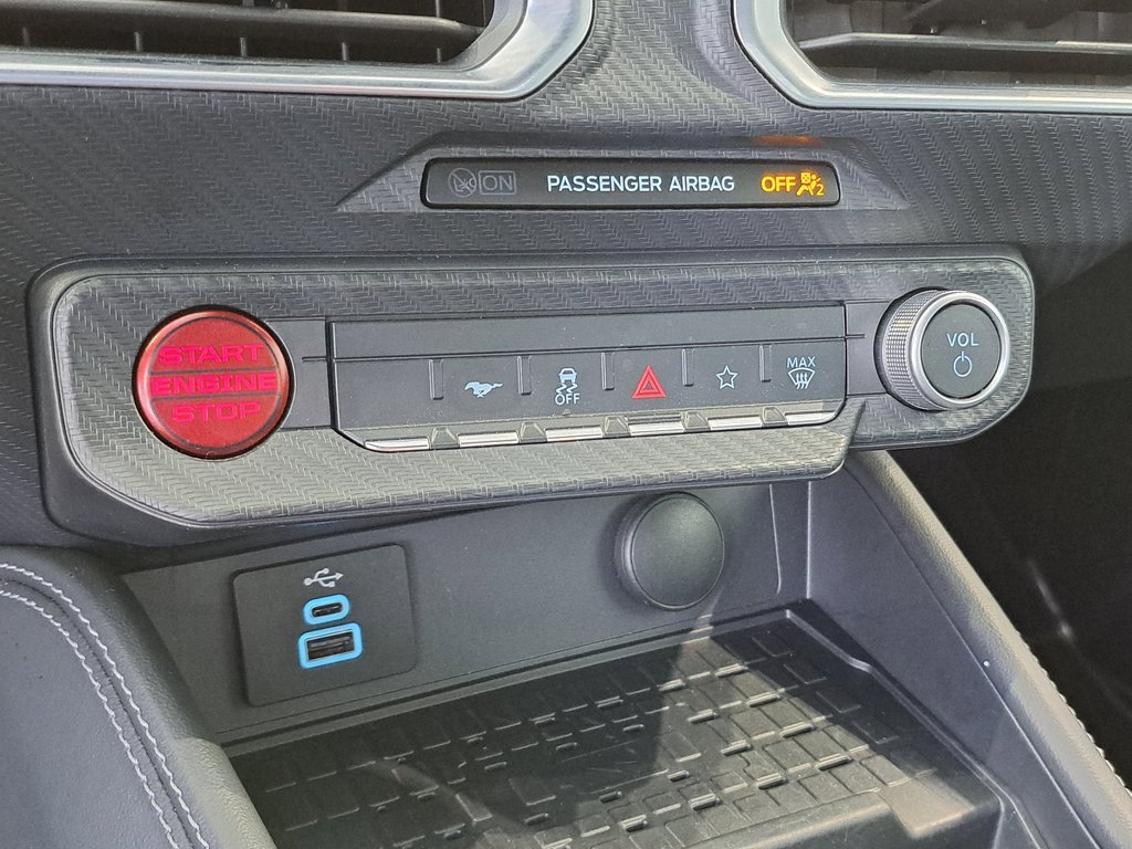 Used 2024 Ford Mustang GT Premium image 17