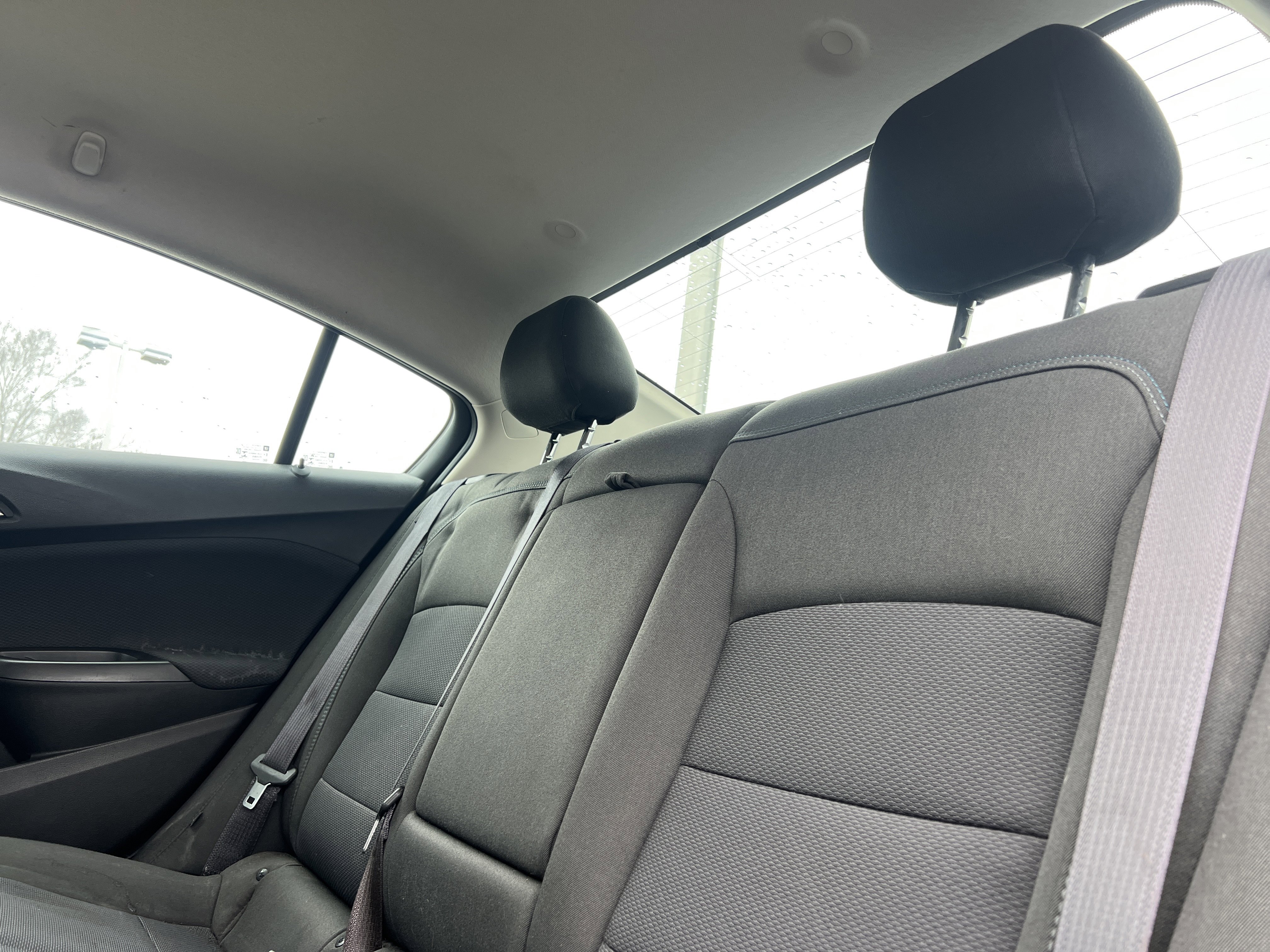 Used 2017 Chevrolet Cruze LT w/ Convenience Package image 12