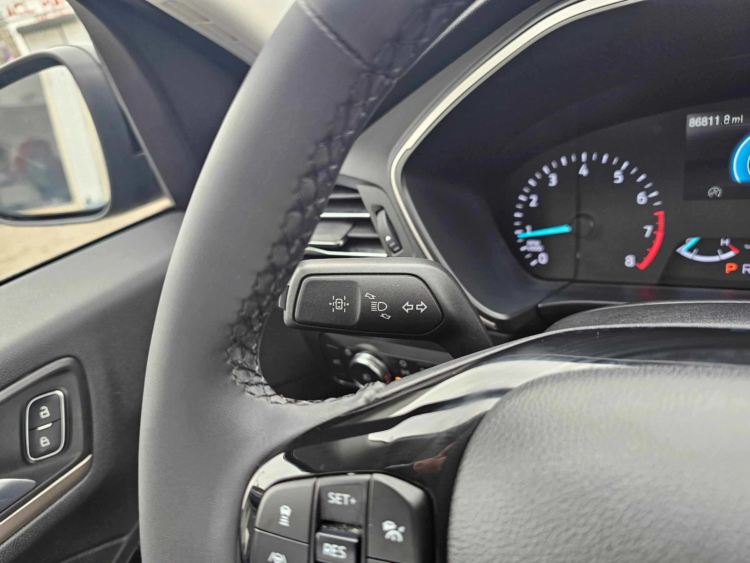 Used 2022 Ford Escape SEL image 20
