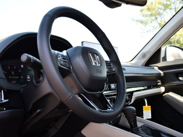 New 2025 Honda Accord EX-L image 12