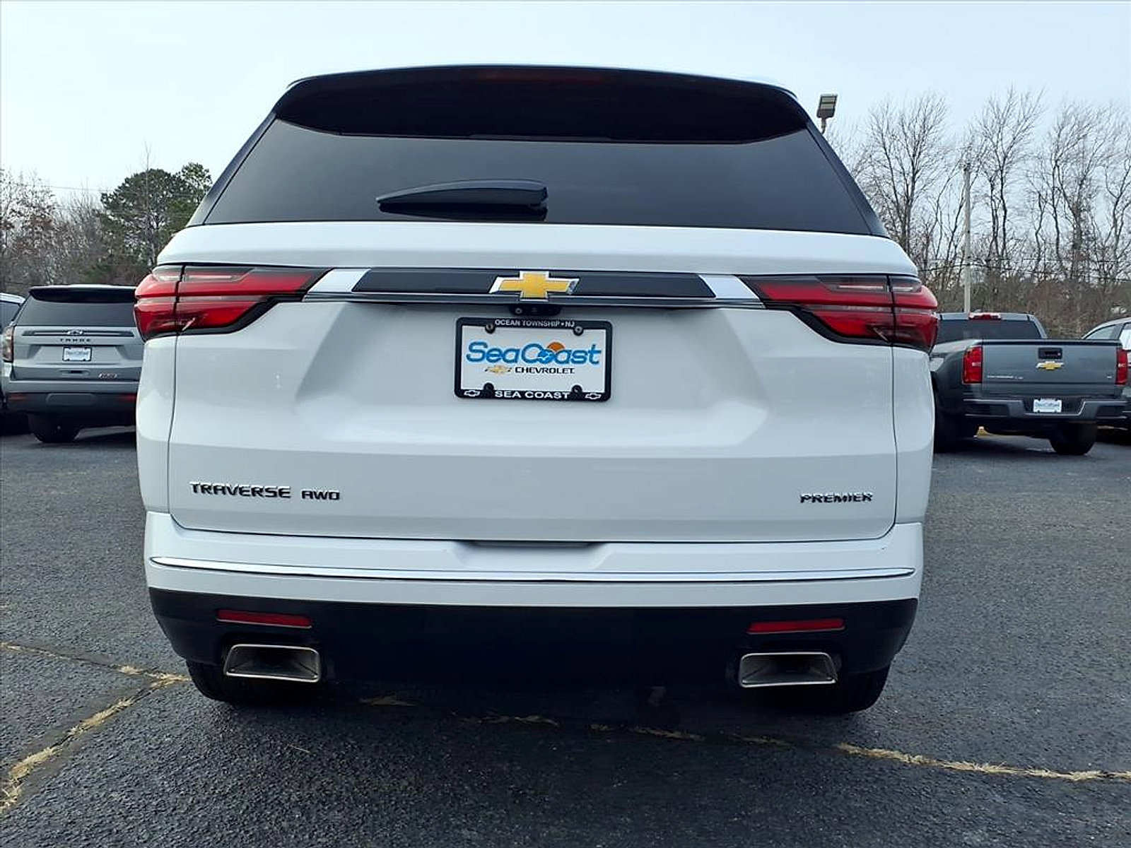 Certified 2023 Chevrolet Traverse Premier w/ LPO, Floor Liner Package image 5