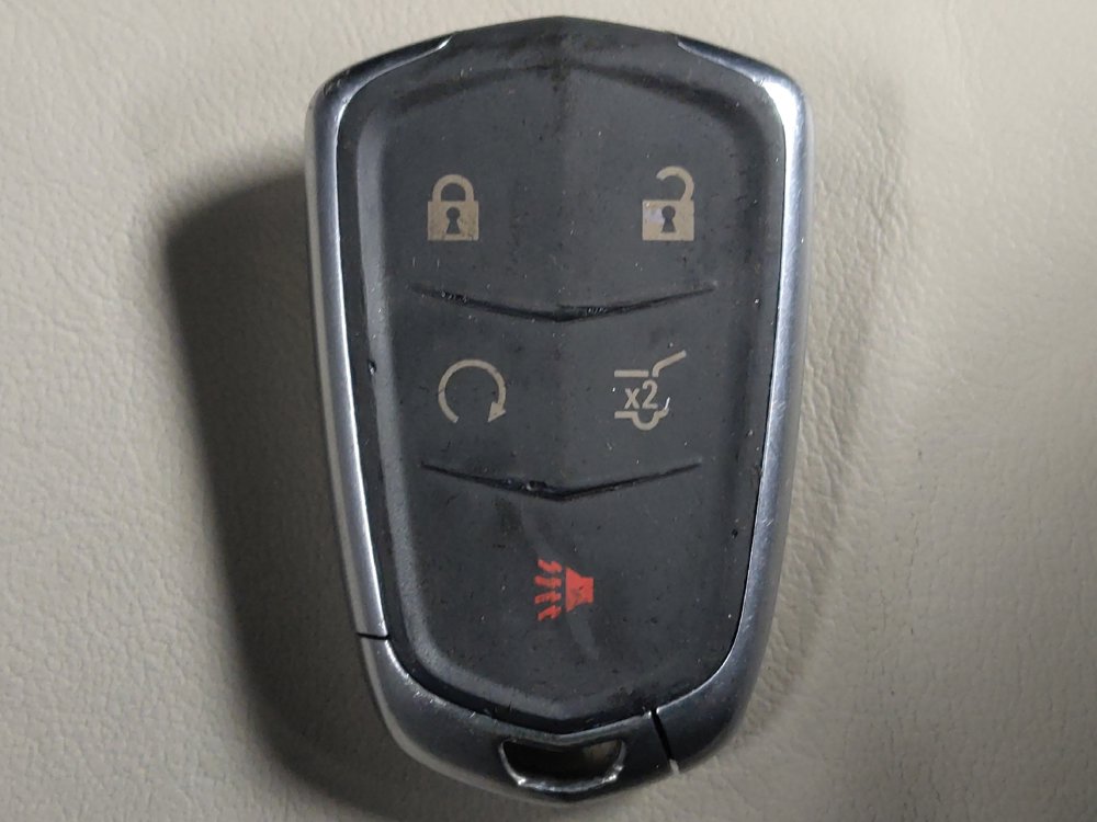 Used 2016 Cadillac SRX Luxury w/ Driver Awareness Package FWD image 32