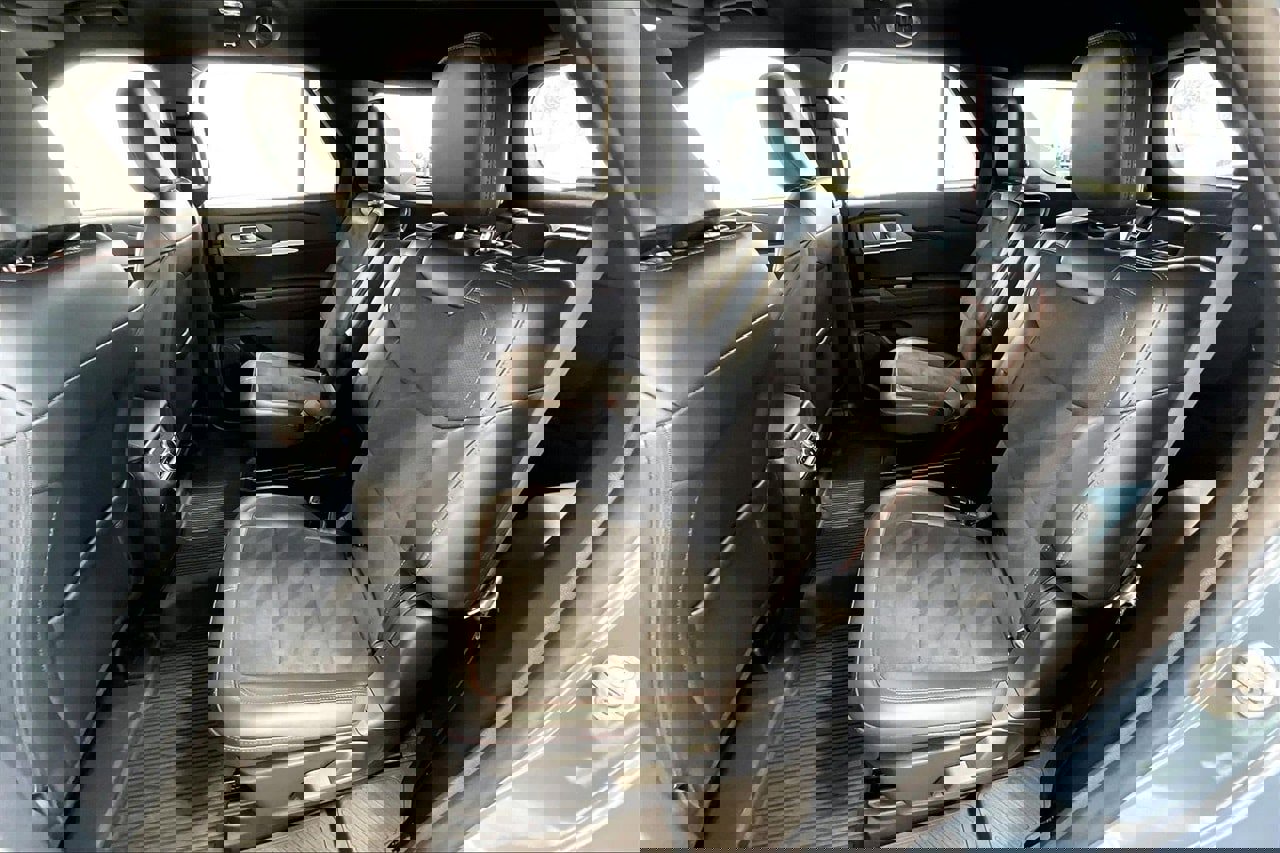 Certified 2025 Ford Explorer ST image 19