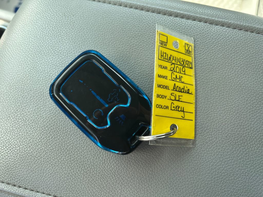 Used 2019 GMC Acadia SLE w/ Driver Alert Package I image 42