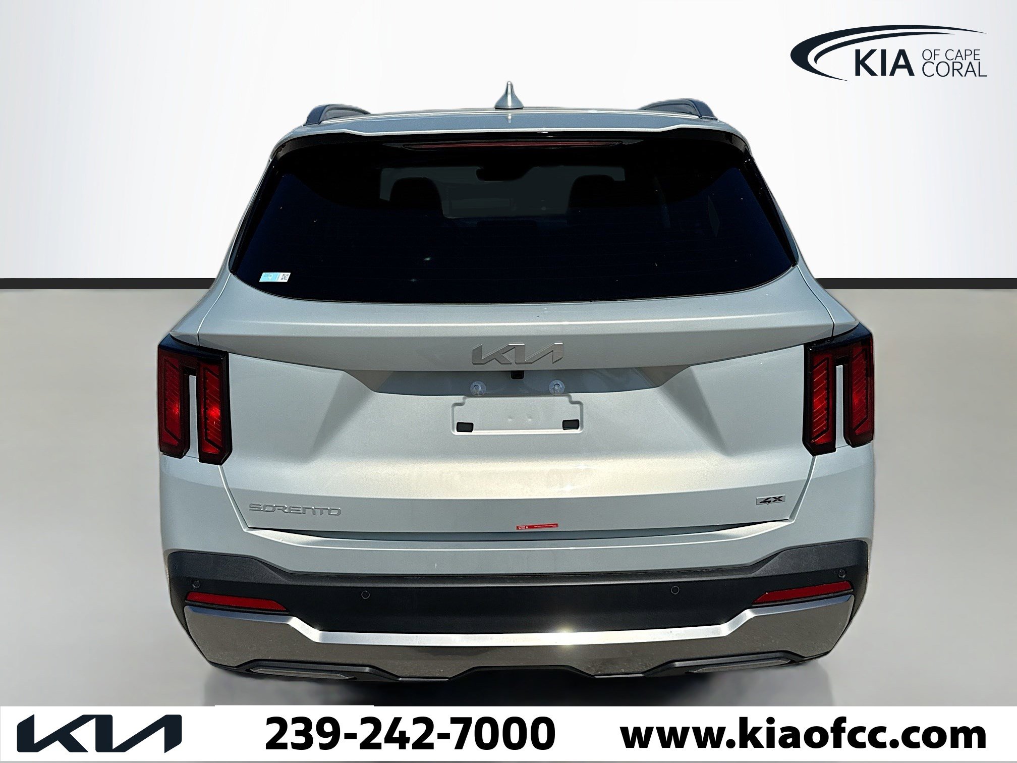 New 2026 Kia Sorento S w/ S Panoramic Sunroof Package image 4