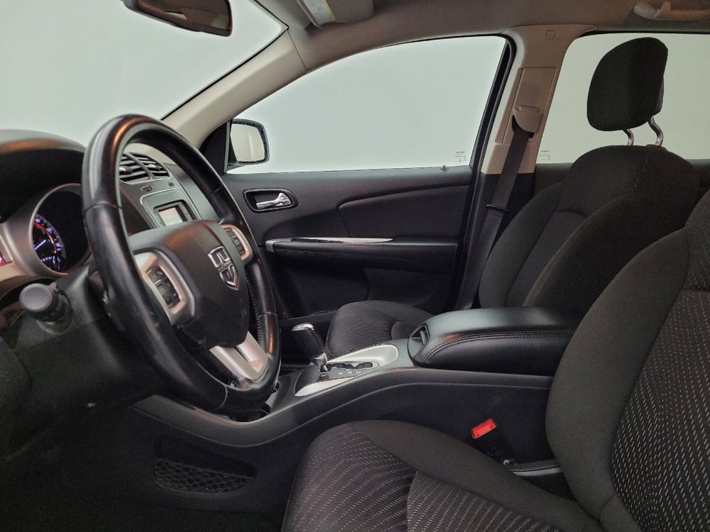 Used 2019 Dodge Journey SE w/ Connectivity Group image 17