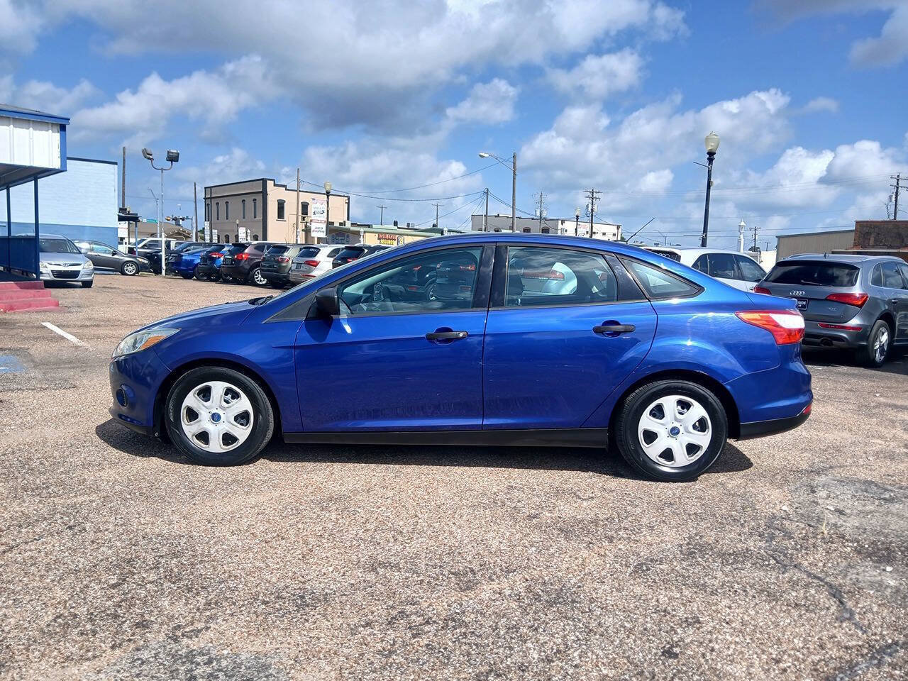 Used 2012 Ford Focus S FWD image 4