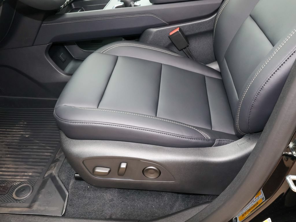 New 2026 GMC Acadia Elevation w/ Black Edition FWD image 9