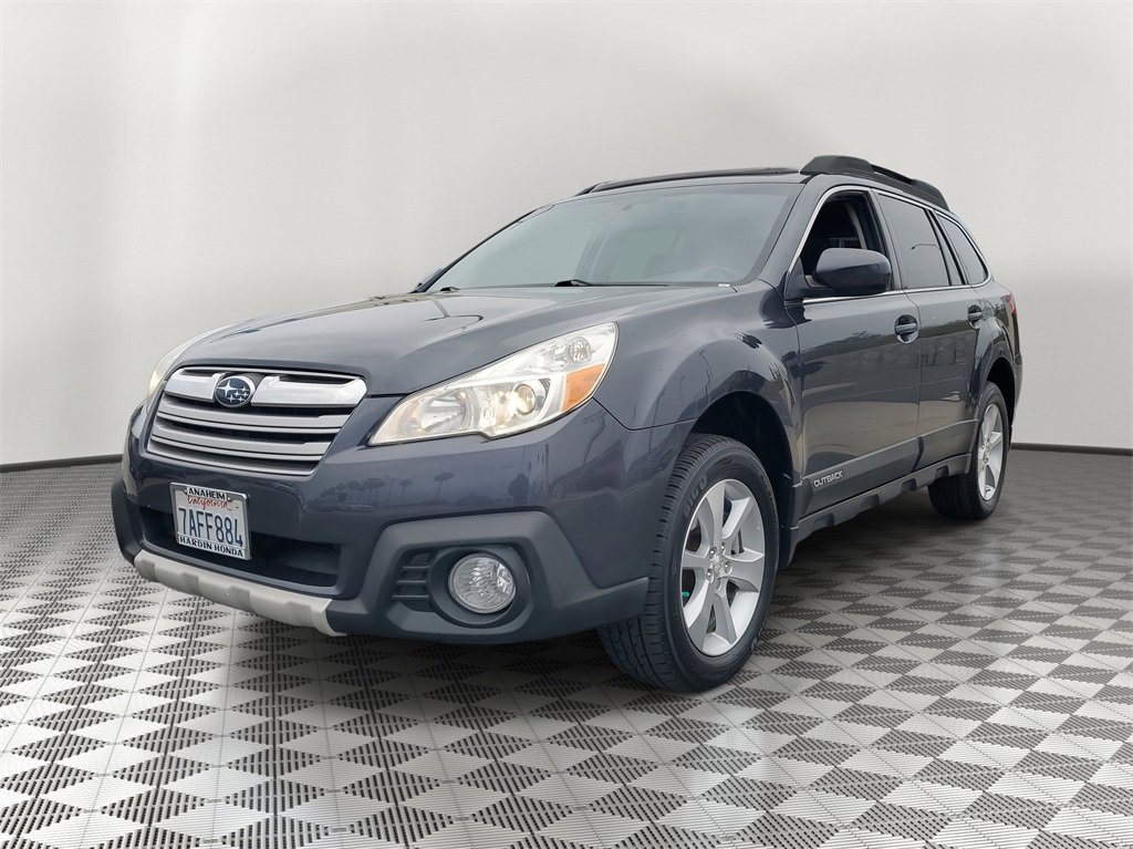 Used 2013 Subaru Outback 3.6R Limited image 3