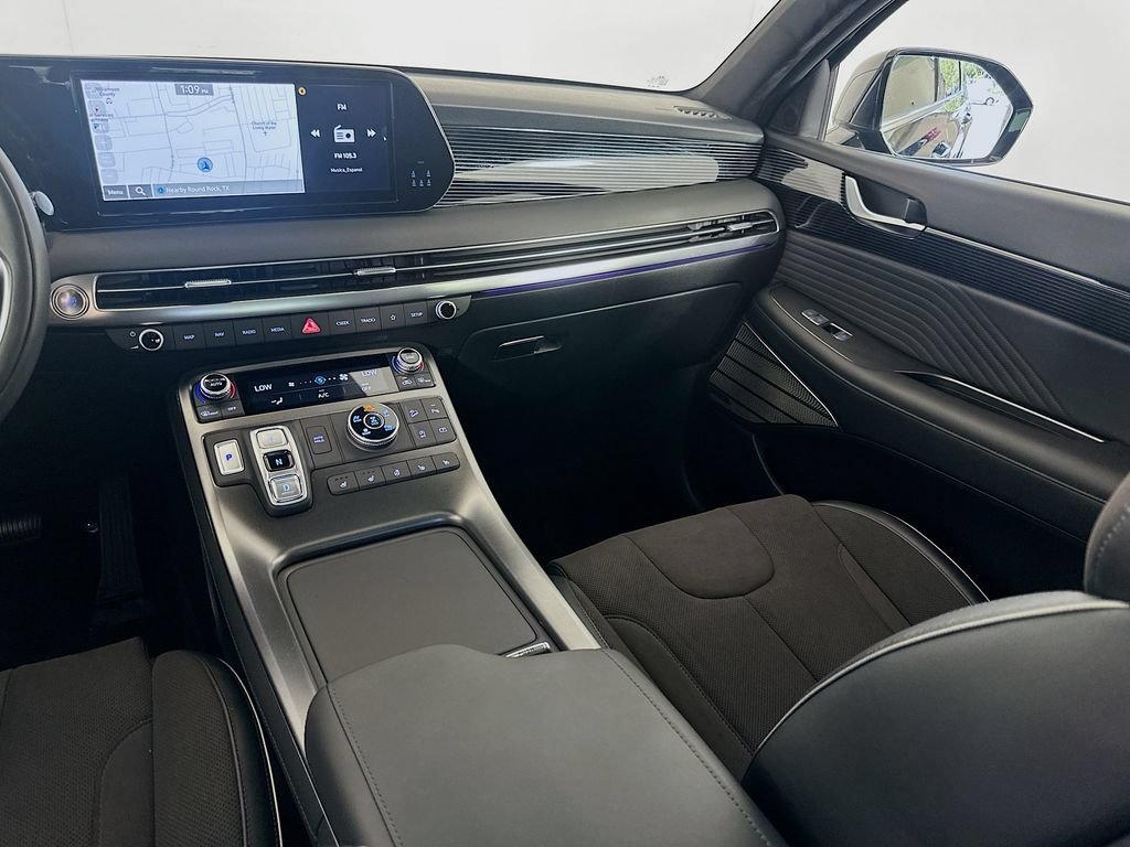 Certified 2025 Hyundai Palisade Calligraphy AWD/4WD image 24