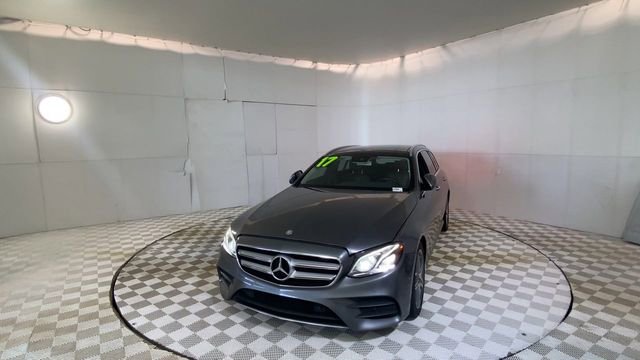 Used 2017 Mercedes-Benz E 400 4MATIC Wagon image 6