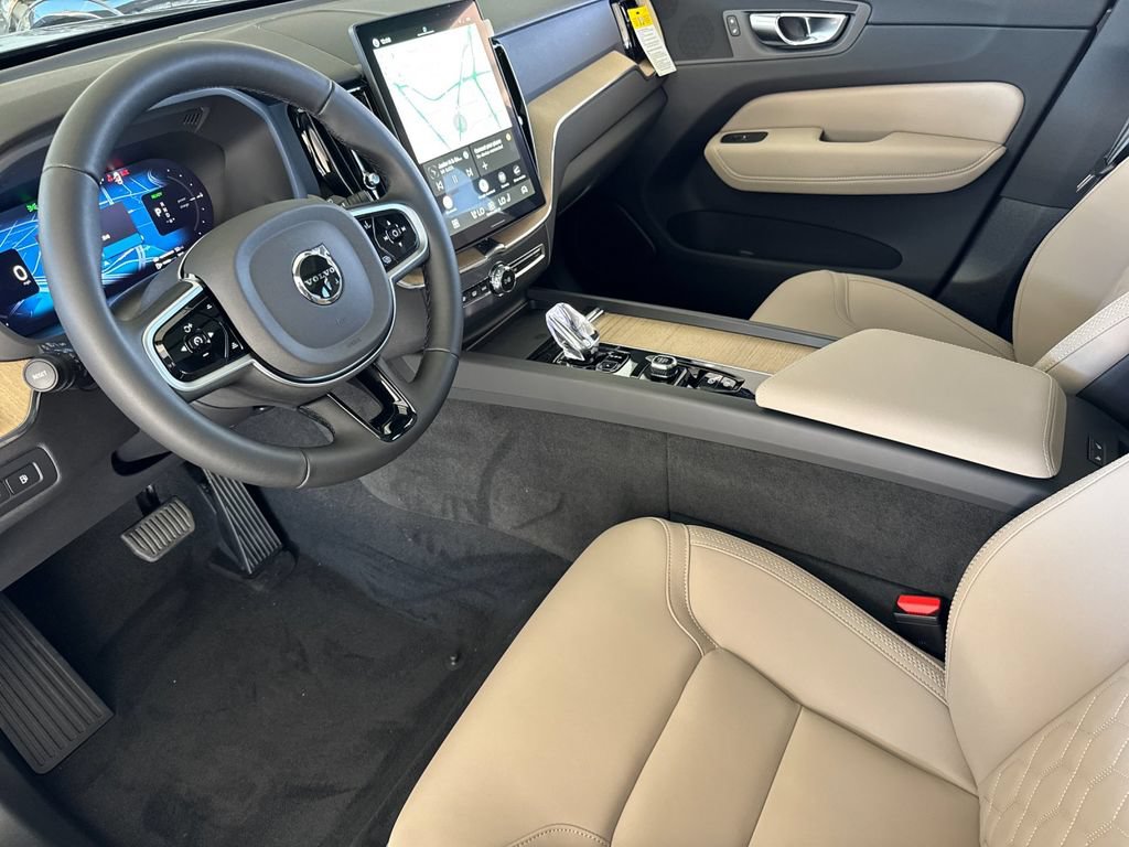 New 2026 Volvo XC60 T8 Plus w/ Protection Package Premier AWD/4WD image 9