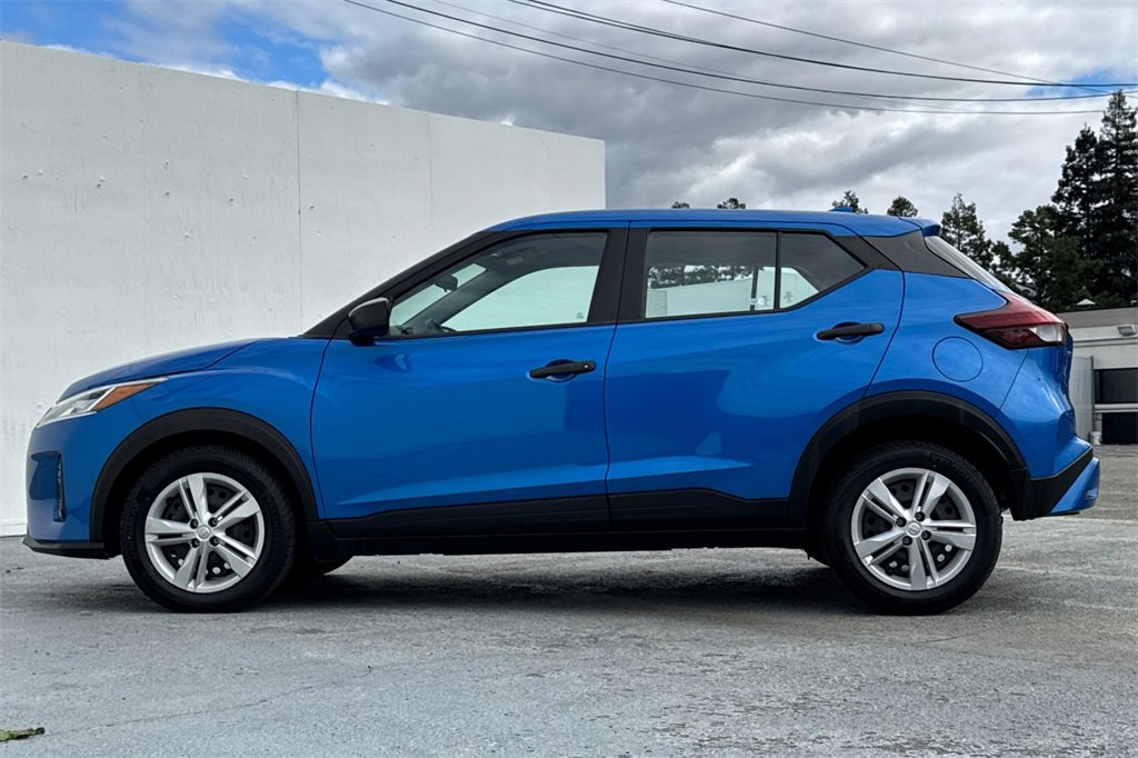 Used 2023 Nissan Kicks S image 7
