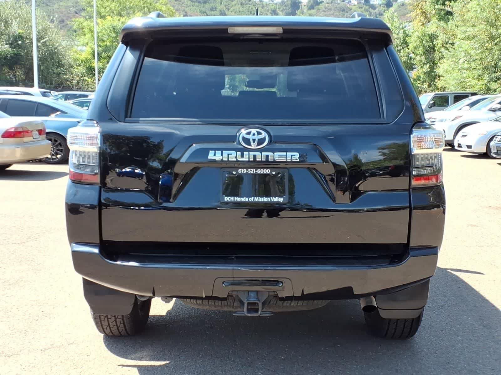 Used 2022 Toyota 4Runner SR5 RWD image 5