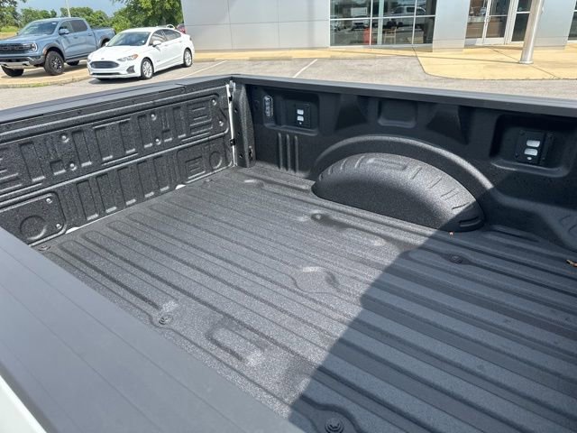 New 2025 Ford F250 Lariat w/ Lariat Ultimate Package image 4