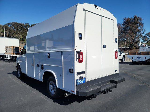 New 2025 Chevrolet Express 3500 w/ Power Convenience Package RWD image 6
