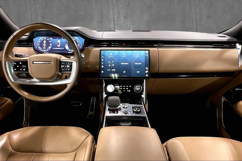 Certified 2023 Land Rover Range Rover Long Wheelbase Autobiography AWD/4WD image 8