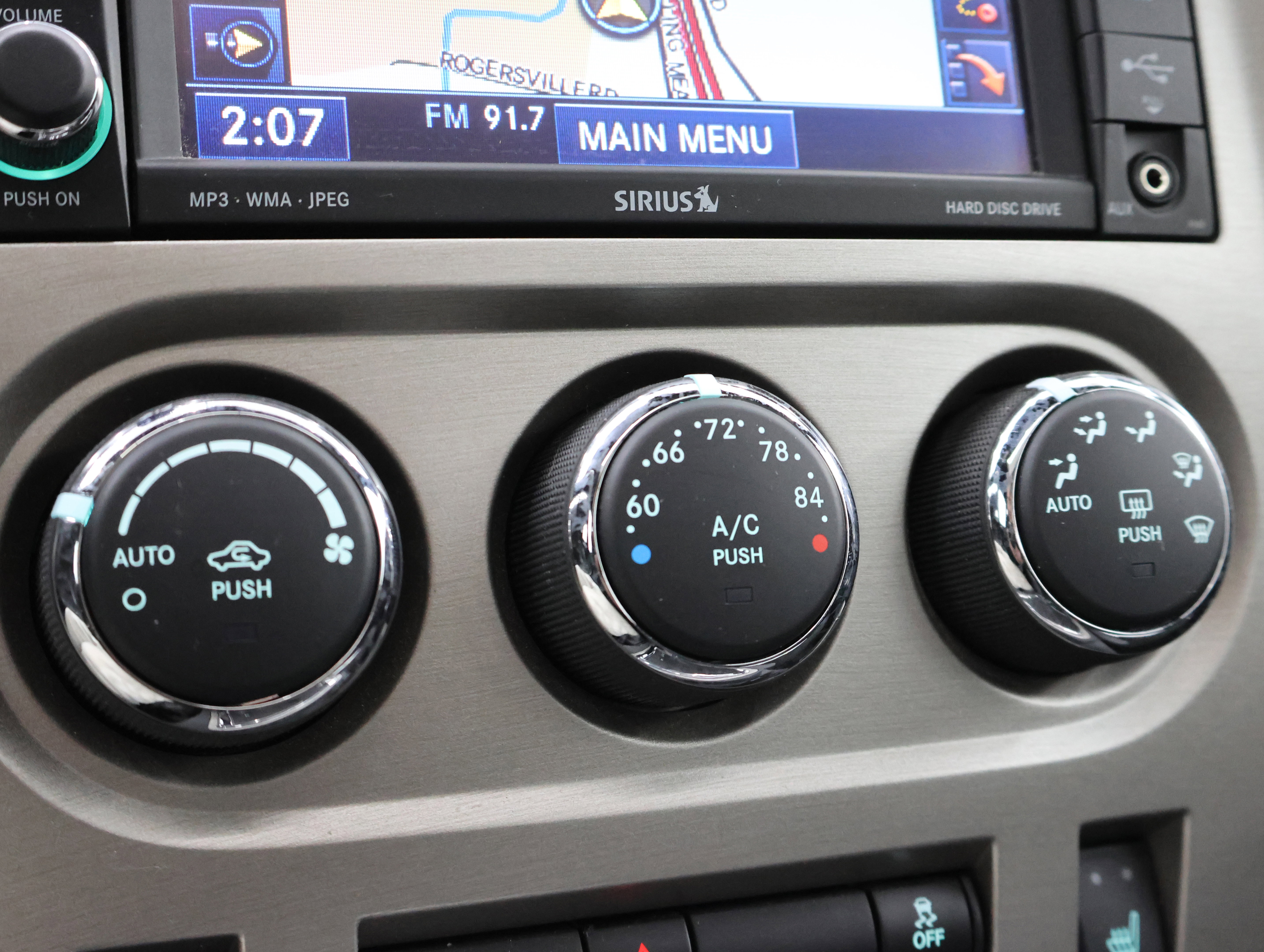 Used 2011 Dodge Challenger SRT8 w/ Green w/Envy Group image 42