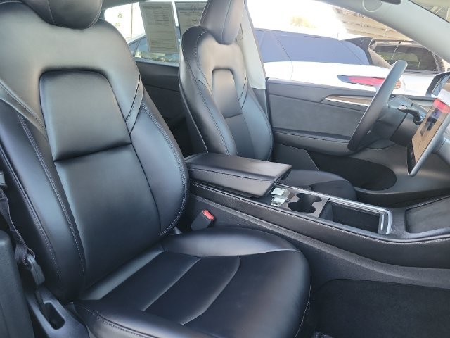 Used 2024 Tesla Model Y Long Range AWD/4WD image 21
