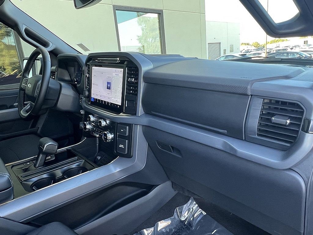 Used 2025 Ford F150 XLT w/ Equipment Group 302A MID image 25