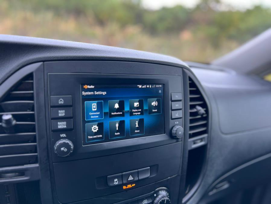 Used 2021 Mercedes-Benz Metris Ranger Partition/ Standard Roo image 18