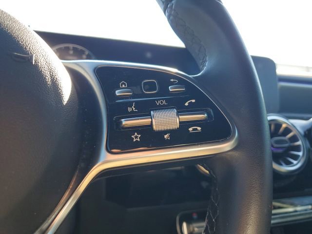 Used 2022 Mercedes-Benz A 220 image 25