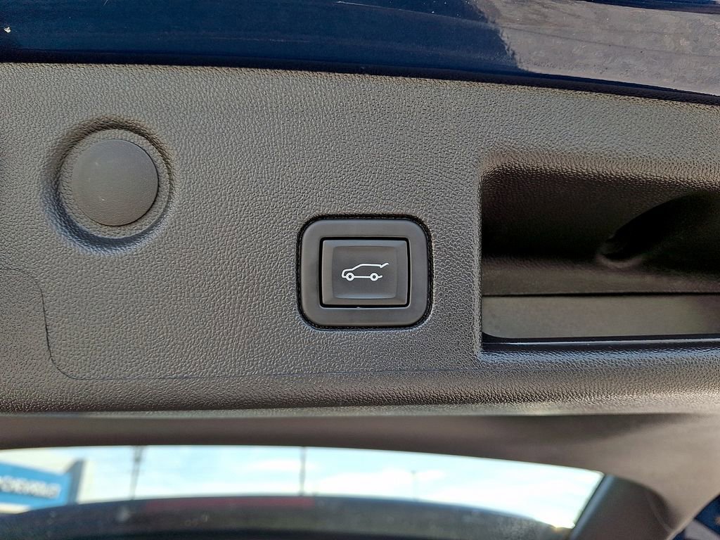 Used 2023 Chevrolet Equinox LT AWD/4WD image 29