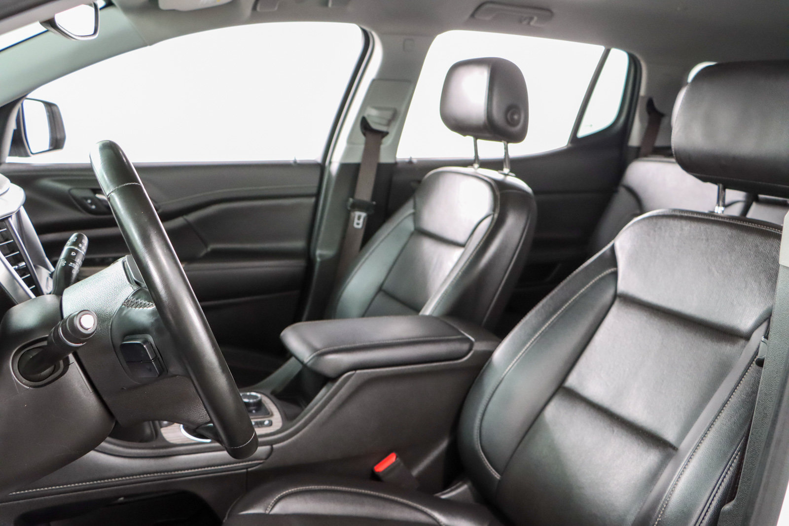 Used 2023 GMC Acadia SLT FWD image 24