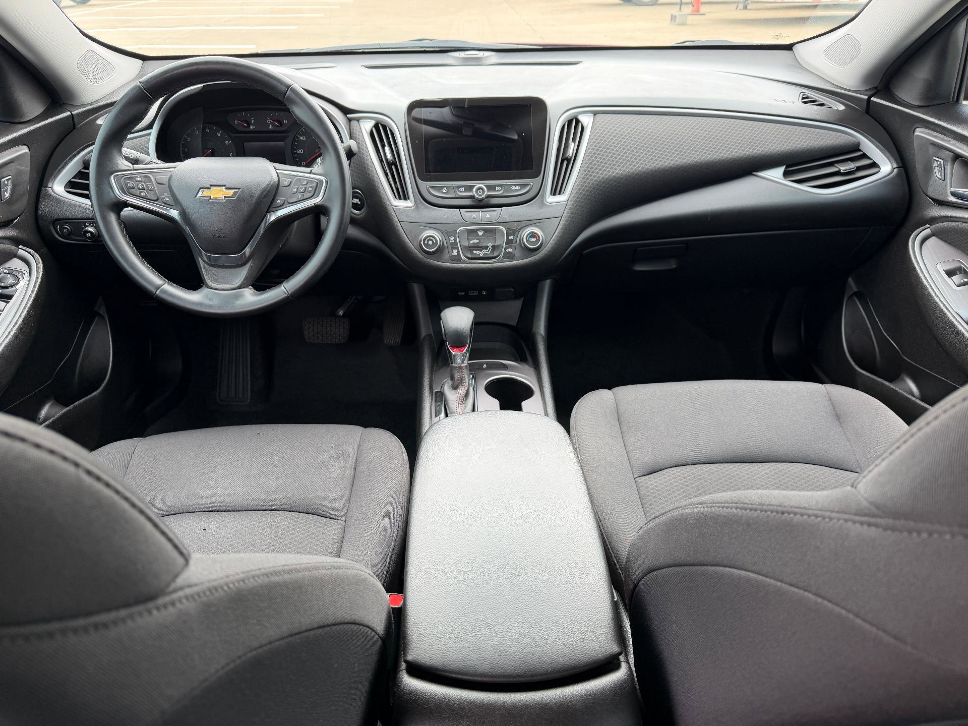 Used 2023 Chevrolet Malibu RS w/ LPO, Floor Liner Package FWD image 22