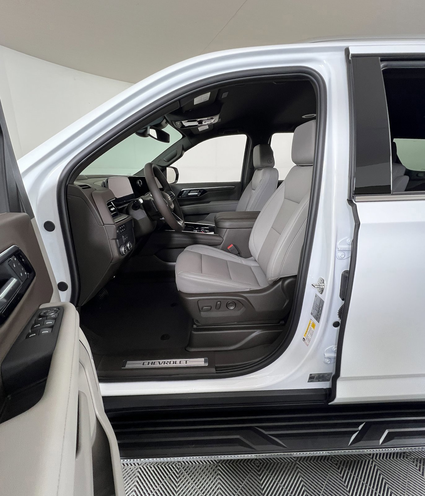 New 2026 Chevrolet Tahoe LT w/ Comfort Package image 10