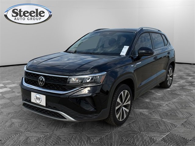 New 2024 Volkswagen Taos SE
