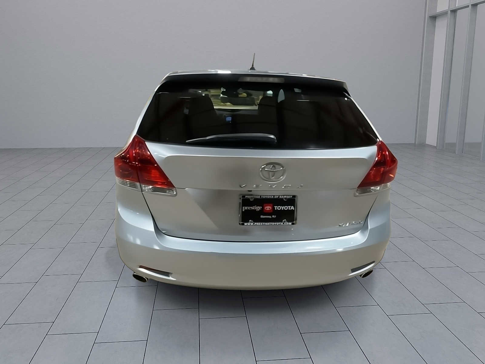 Used 2015 Toyota Venza XLE image 6