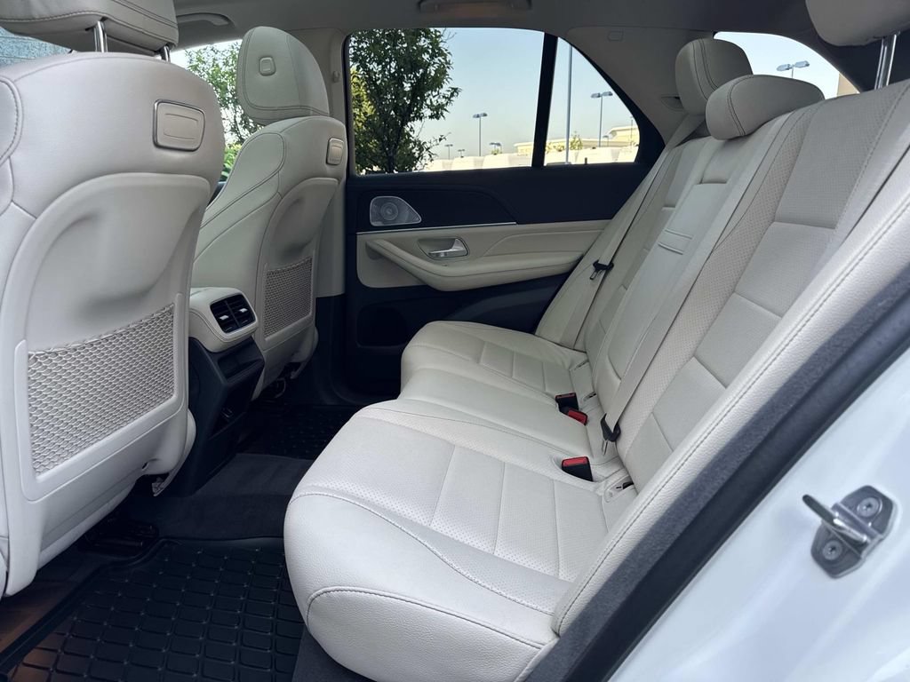Used 2020 Mercedes-Benz GLE 350 4MATIC image 12