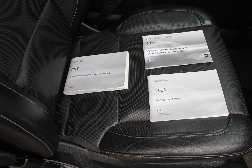 Used 2018 GMC Yukon SLT AWD/4WD image 34