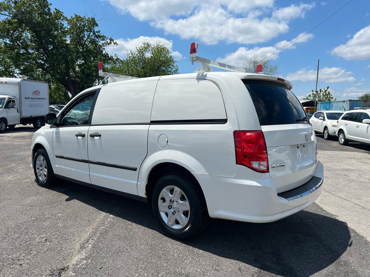 Used 2013 RAM C/V Tradesman w/ UConnect Hands-Free Group FWD image 8