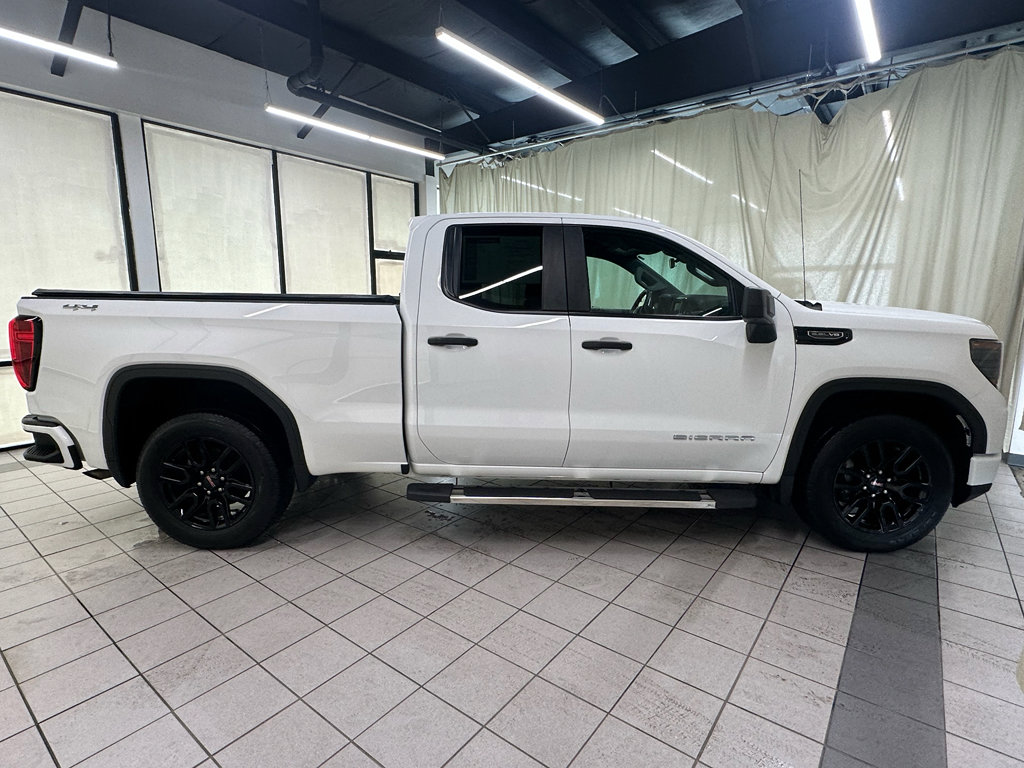 Certified 2023 GMC Sierra 1500 Pro w/ Graphite Edition AWD/4WD image 5