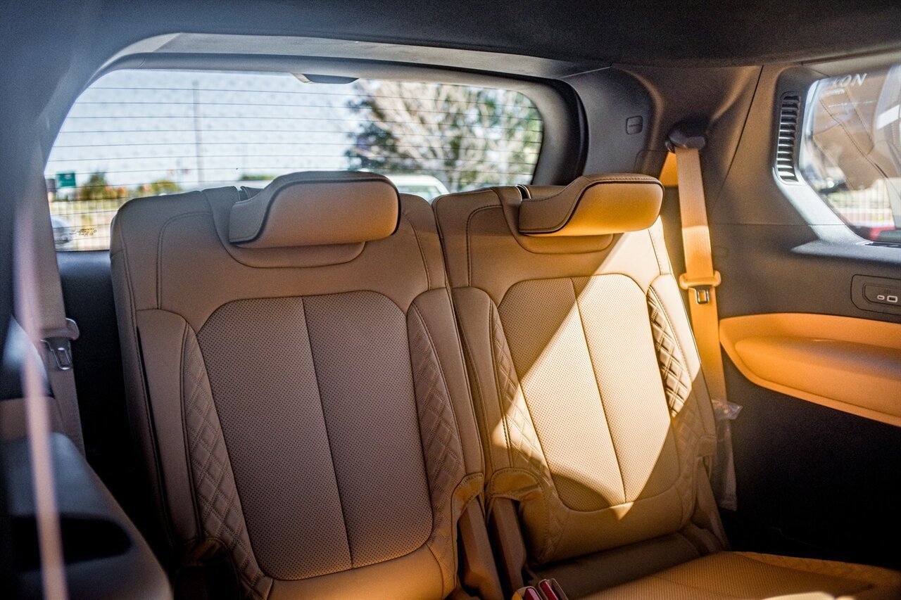 Used 2025 Jeep Grand Cherokee L Summit image 48