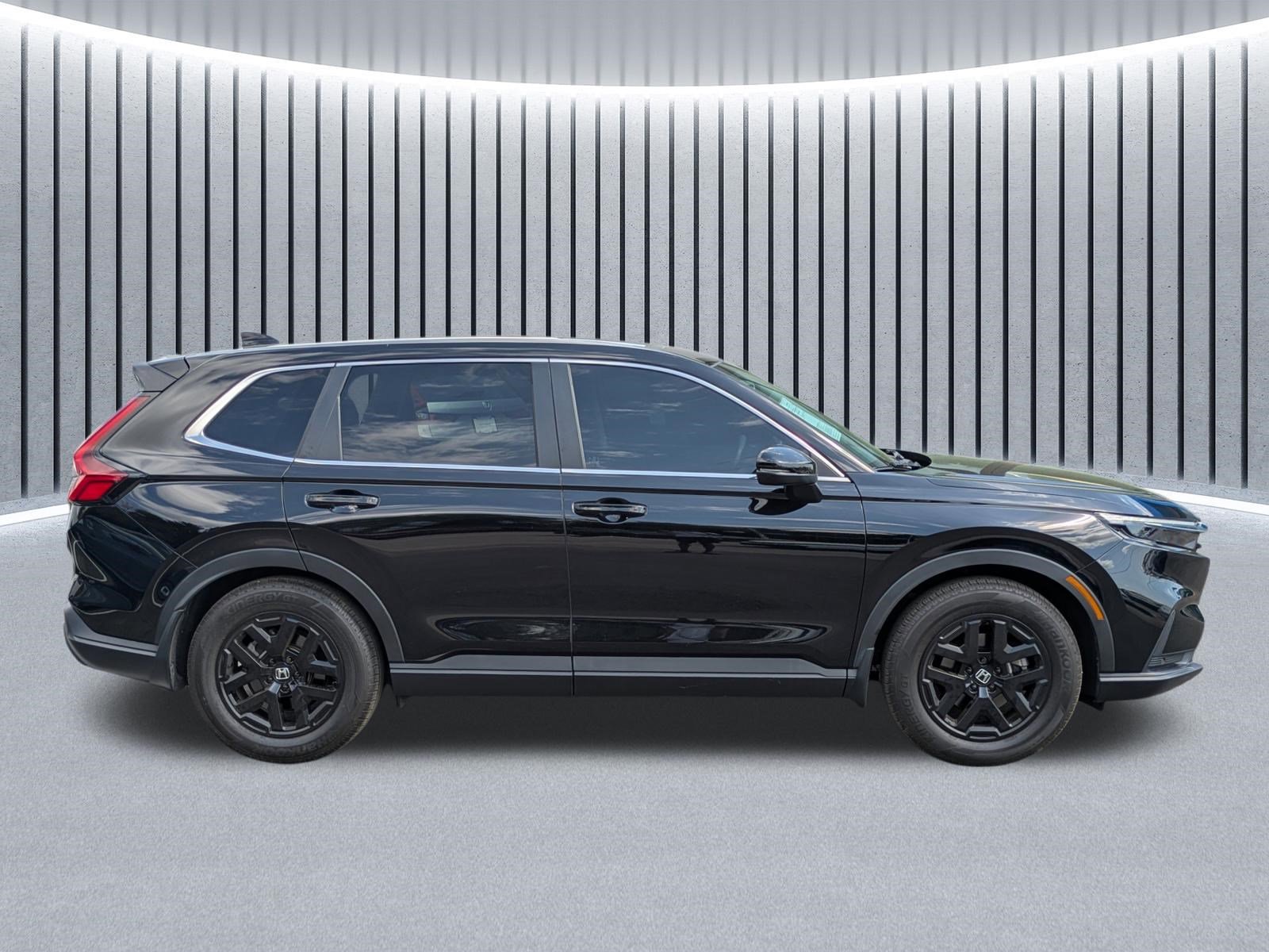 Used 2024 Honda CR-V EX-L image 4