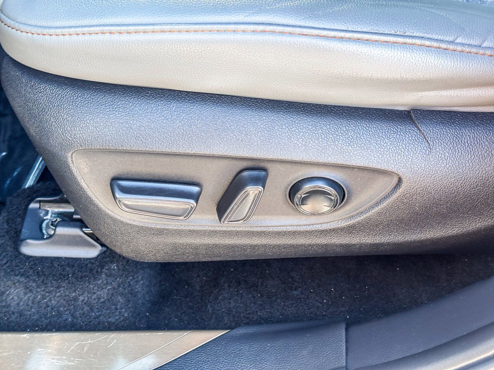 Used 2022 Toyota Highlander Bronze Edition image 23